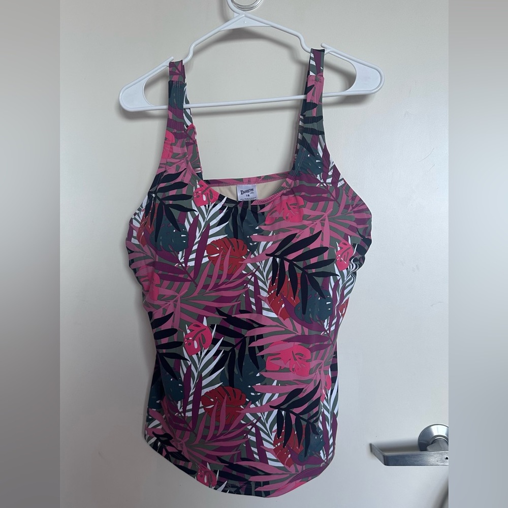 Duluth Training Co  tankini swim top palm leaves built in bra size 18